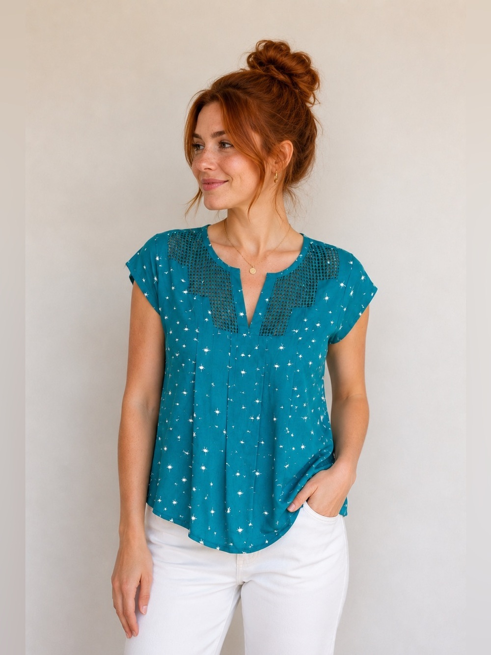 NWT Daniel Rainn Estefany Split Neck Blouse Teal Blue with White Size XSP